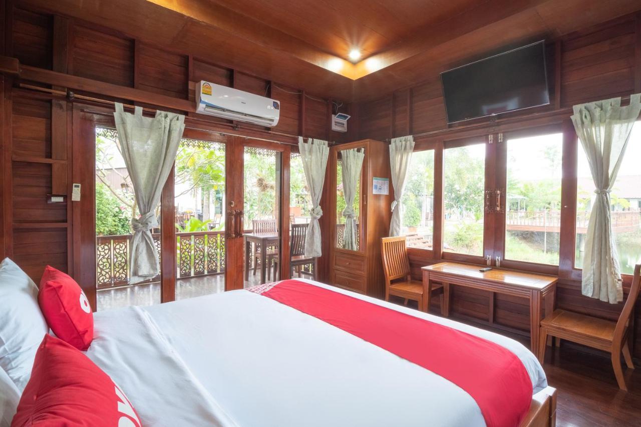 Oyo 837 Baan Kiang Nam Resort Bang Lamung Luaran gambar